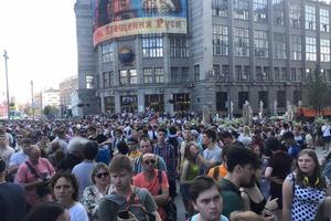 Правоохранители перекрывают улицы в районе Московской мэрии
