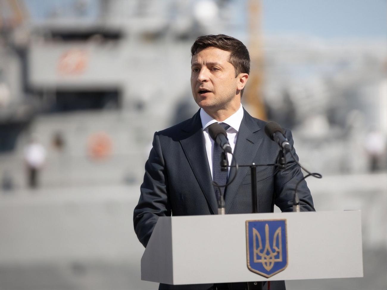 Зеленський &ndash; чиновникам: Чого я вам не раджу &ndash;&nbsp;продовжувати своєю нахабною поведінкою випробовувати країну на міцність