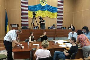 В заседании окружной комиссии объявлен перерыв до 29 июля