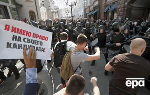 Цимбалюк считает, что в Москве массово нарушают права русскоязычных граждан, но Кремль это не волнует