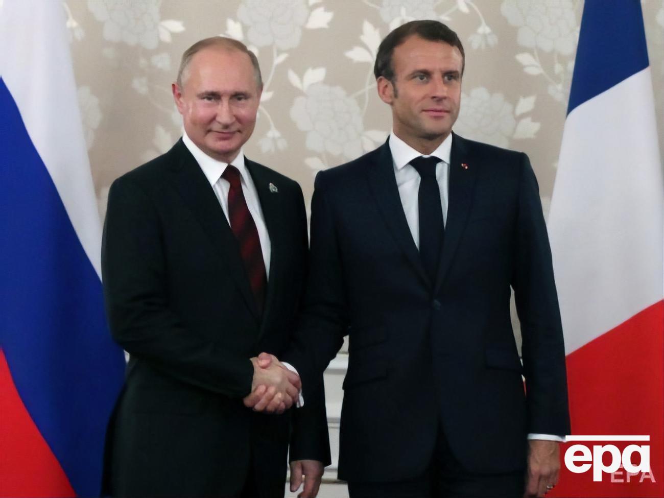 18 июля состоялся телефонный разговор Макрона и Путина, одной из тем которого стала ситуация в Украине