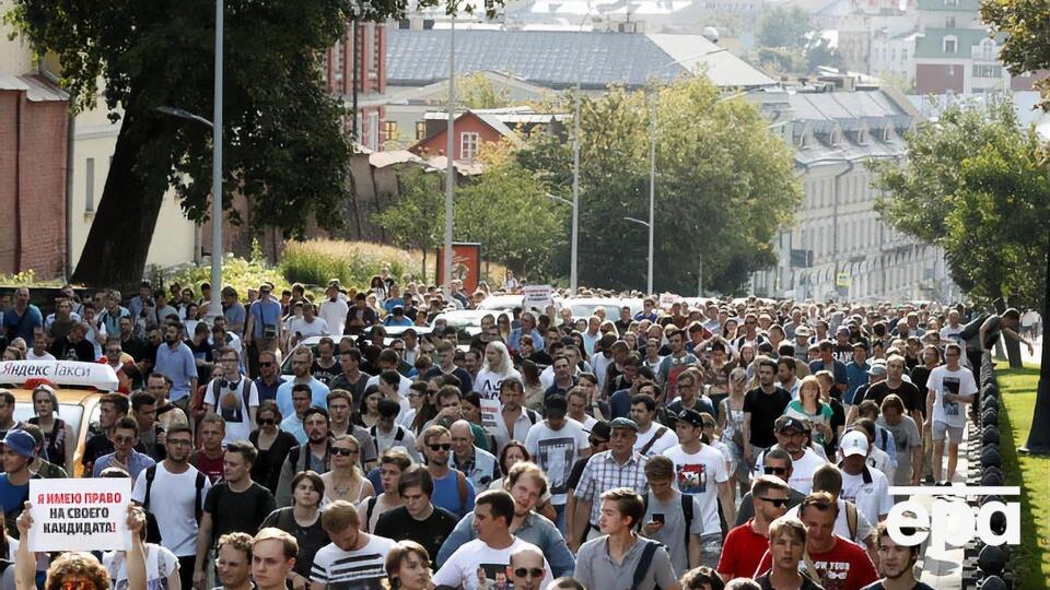 27 липня в Москві відбувалася не санкціонована владою акція на підтримку кандидатів, яких не допустили до виборів у Мосміськдуму