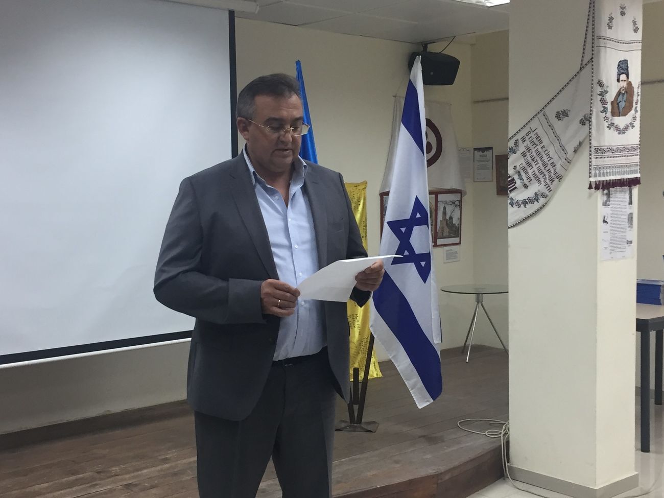 По данным СМИ, Надоленко &ndash; один из претендентов на пост посла в США