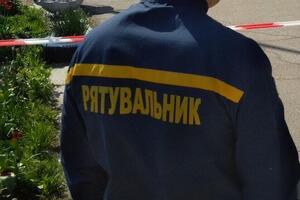 Рятувальники вживають заходів для ліквідації наслідків негоди