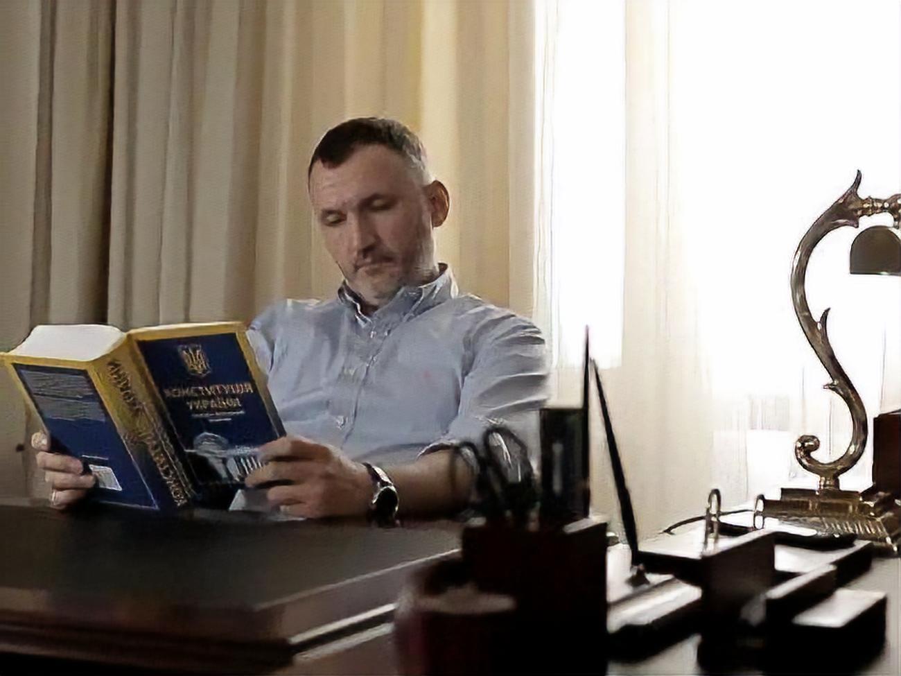 Кузьміна зареєстровано кандидатом від партії "Опозиційна платформа &ndash; За життя" під номером 35