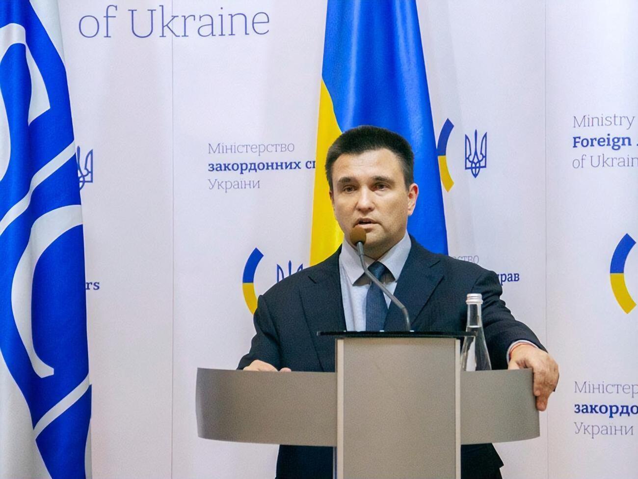 Между Климкиным и Зеленским произошел конфликт из-за нот, которыми МИД Украины и РФ обменялись по вопросу освобождения украинских моряков