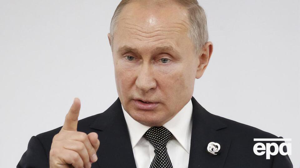 4 березня Путін підписав указ, згідно з яким Росія зупиняє виконання ДРСМД