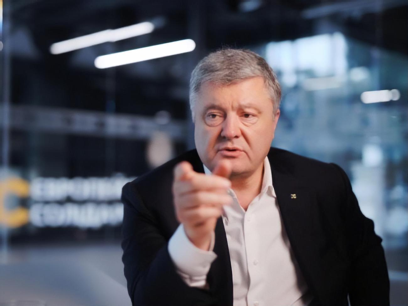 Порошенко: Кожен державний діяч має приймати вибір народу