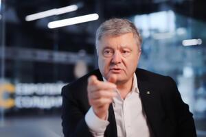 Порошенко: Кожен державний діяч має приймати вибір народу