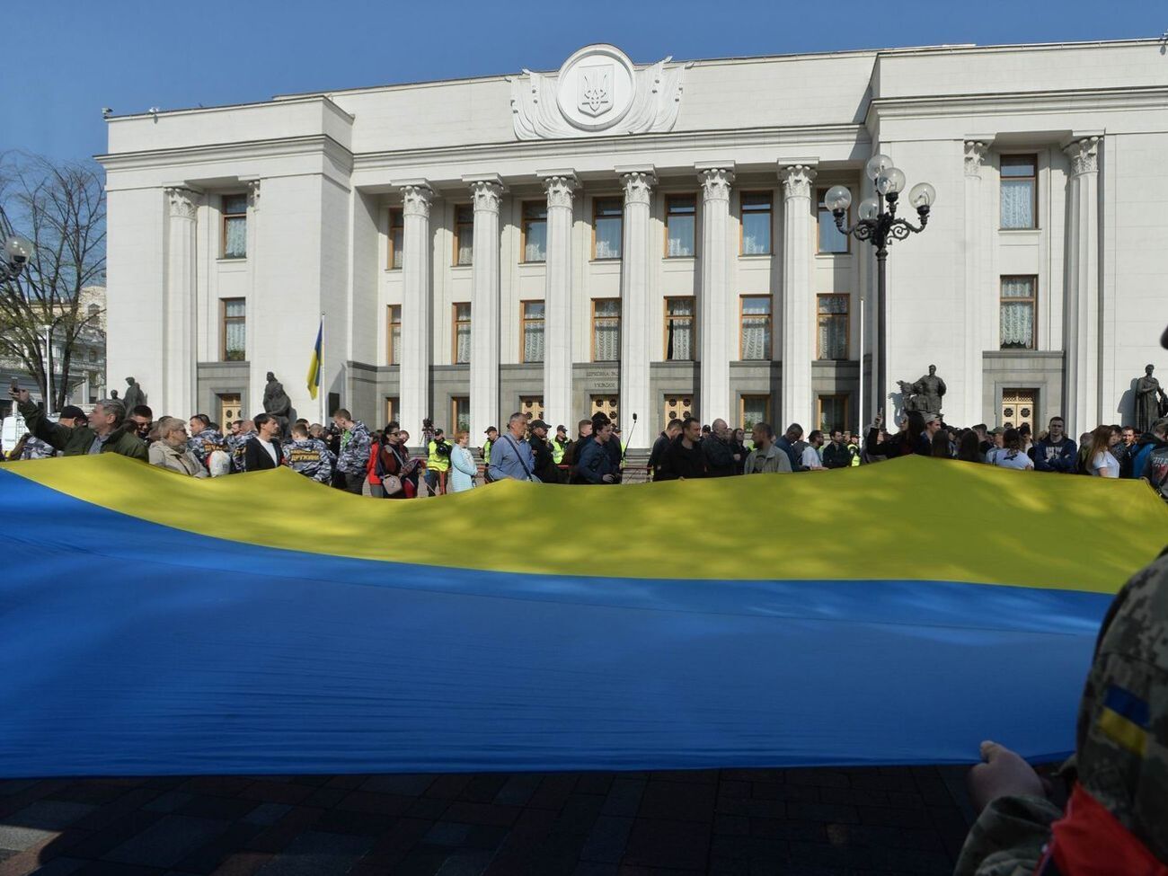 Вибори в Раду відбулися 21 липня