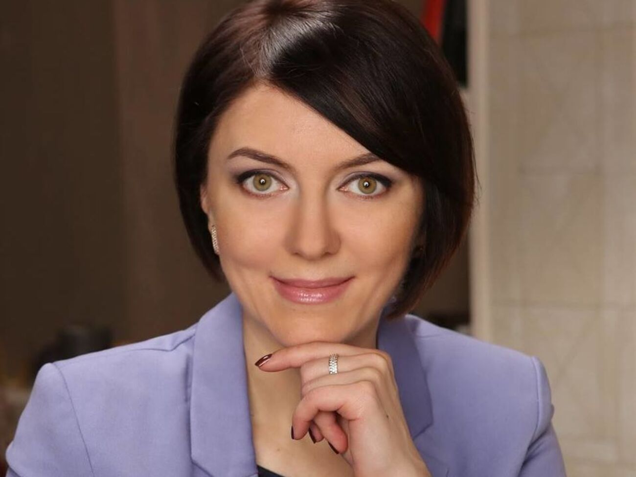 Із вислову глави МВС логічно витікає, що "кончать" Порошенка можна, але не "по бєспрєдєлу". А як тоді? Із дотриманням норм моралі і права?
