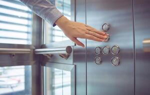 Масла в огонь добавляют мифы про подъемники