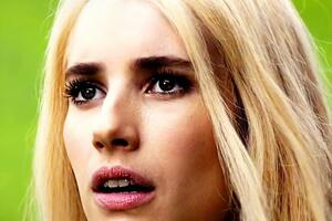 Эмма Робертс исполняет одну из главных ролей