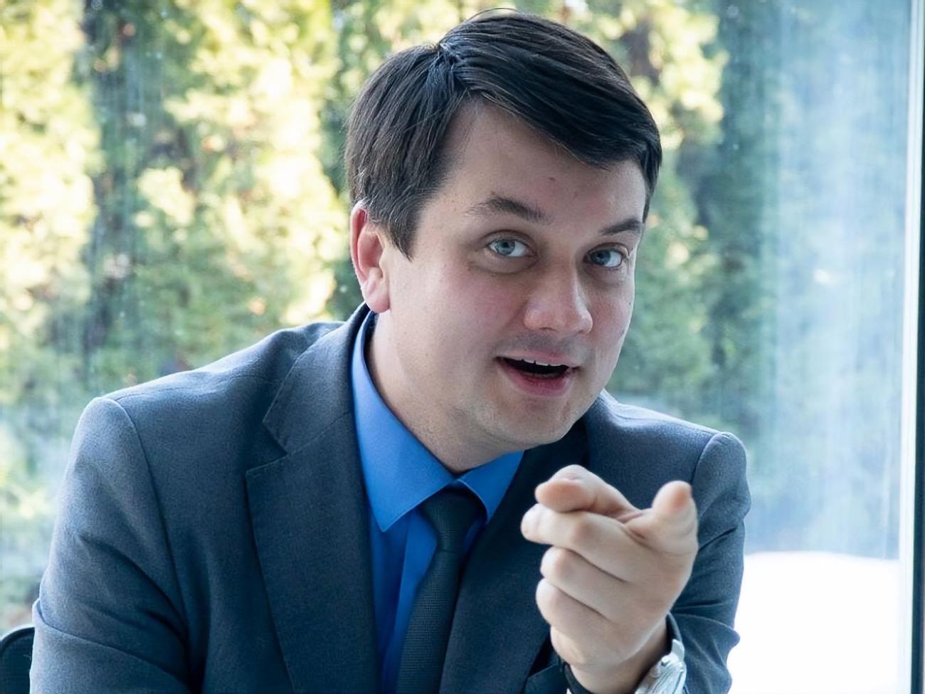 Разумков: Думаю, Омеляну&nbsp;есть чем заняться, по крайней мере пока еще министру инфраструктуры