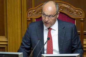 Парубій: Люстрація вже давно стоїть поперек горла регіоналам та іншим українофобам