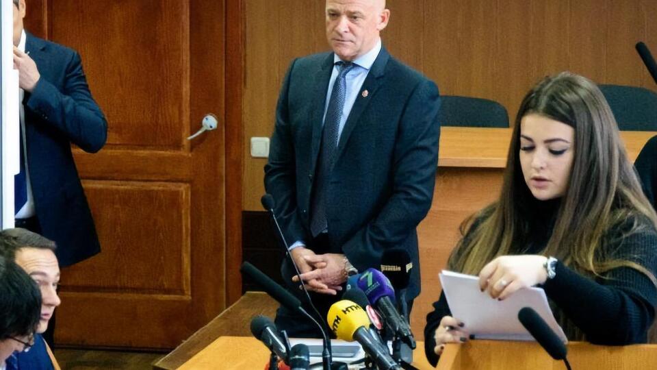 Оглашение приговора по делу, в котором фигурирует Труханов, займет около 25 часов