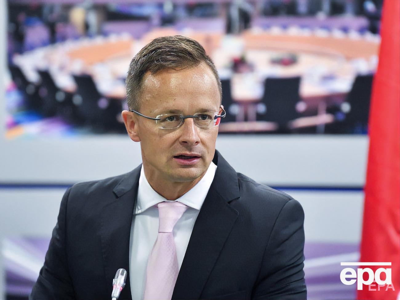 Сийярто раскритиковал украинские законы об образовании и о функционировании украинского языка как государственного