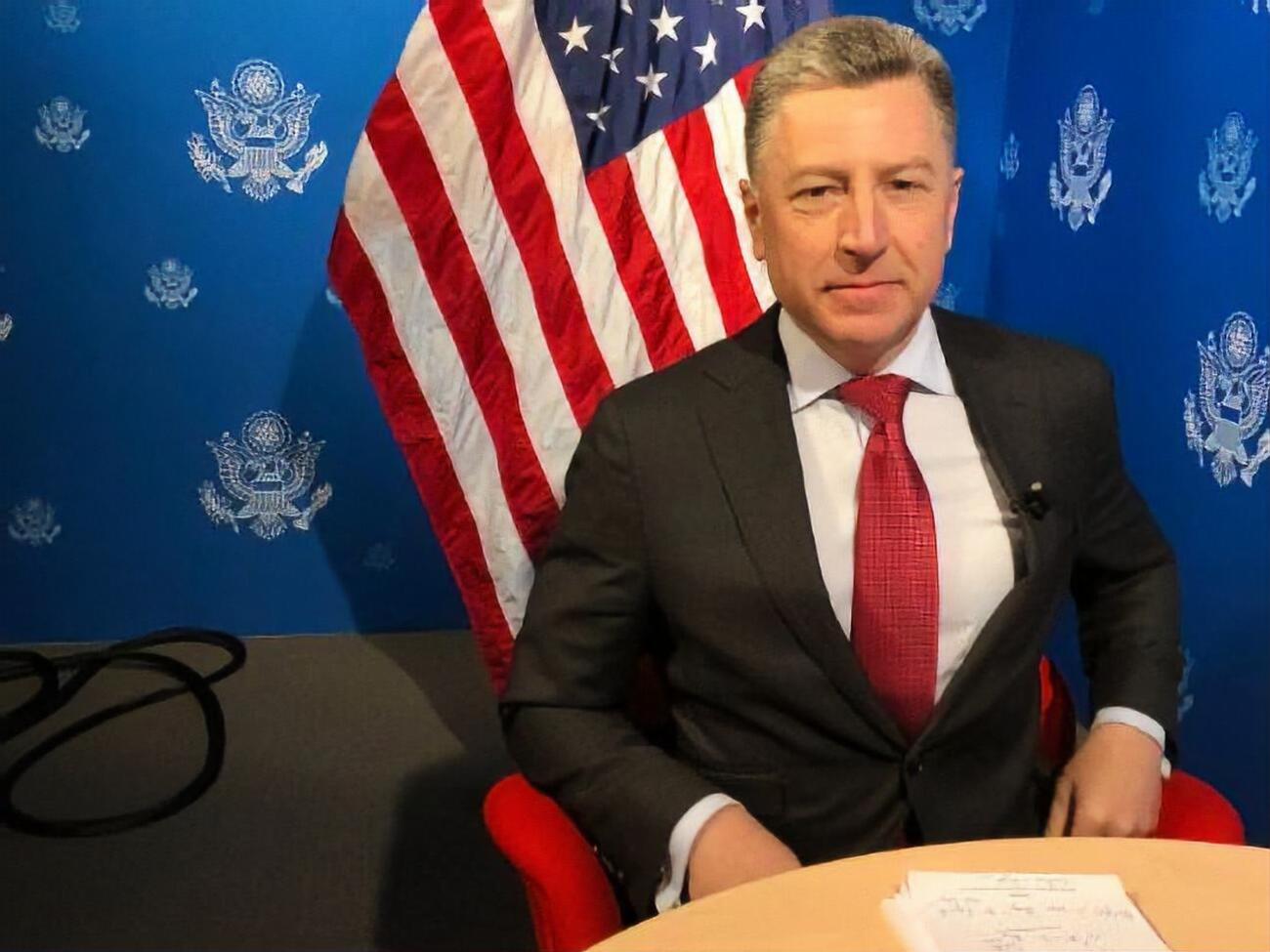 Волкер считает, что российские войска должны покинуть территорию Украины