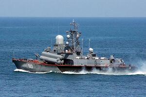 Российские корабли принимают участие в учениях в Черном море