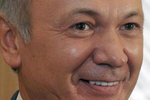 Іванющенко від грудня 2017-го вимагає видалити його прізвище із санкційного списку Швейцарії