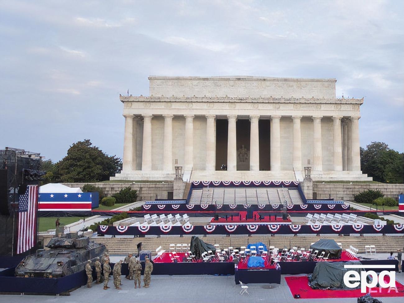 Торжества проходили возле мемориала Линкольна
