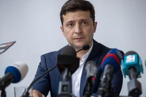 Зеленський – сім'ям полонений моряків: Я вклоняюся вам за мужність і витримку