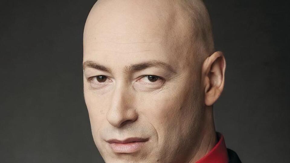 Дмитрий Гордон: Я не имел намерений судиться с вами, уважаемая Янина. Тем более что вы сейчас тяжело болеете и я желаю вам только одного – скорейшего выздоровления