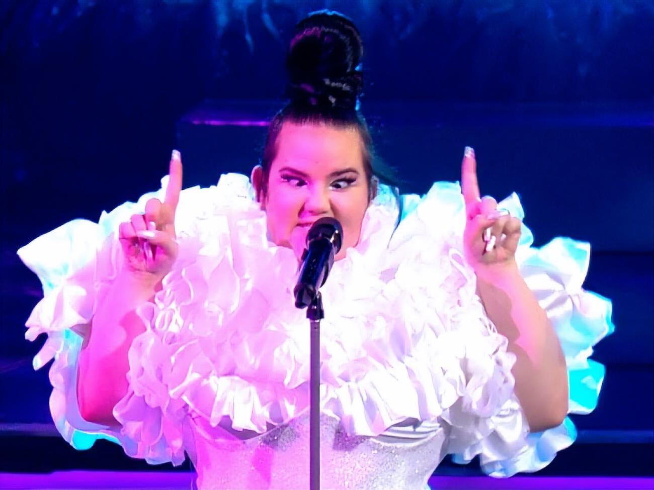 Барзилай спела две песни в эфире украинского шоу