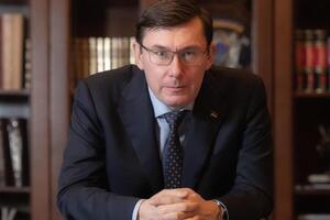 Луценко повідомив, що Генпрокуратура відреагувала на намір телеканала NewsOnе провести телеміст із російським телеканалом