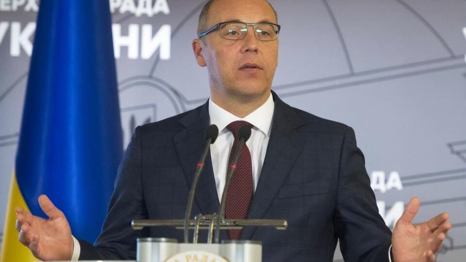 Парубій: Сподіваюся, що депутати відволічуться від виборів і приїдуть у Київ на свої робочі місця