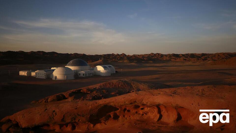 Китайские ученые планируют исследовать атмосферу, рельеф, особенности магнитного поля и геологические характеристики Марса