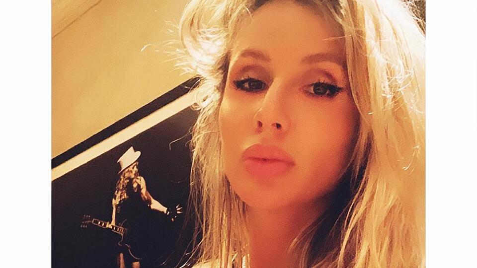 Loboda: С Днем семьи, любви и верности