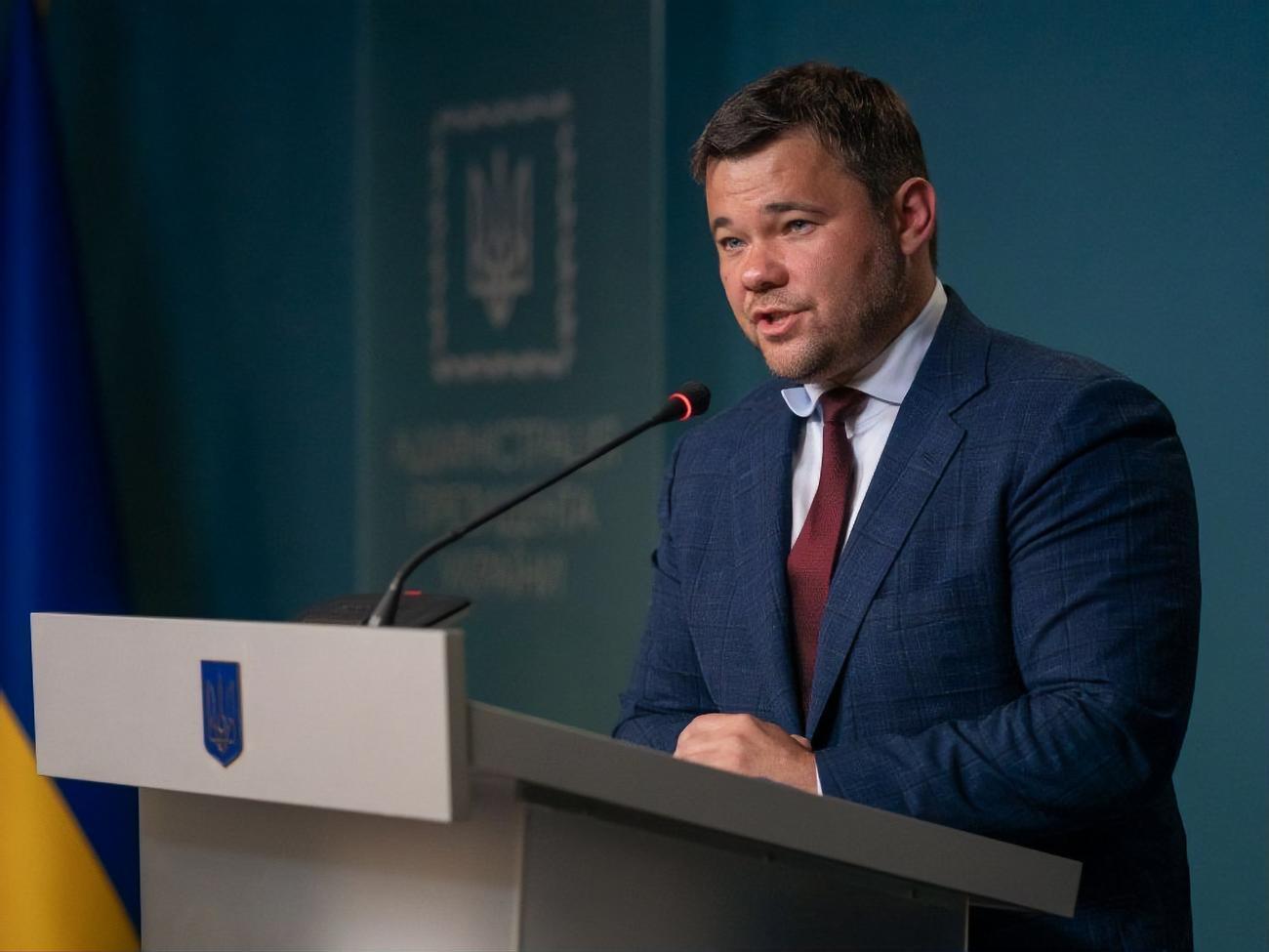 По информации СМИ, Богдан решил уйти с должности главы Офиса президента