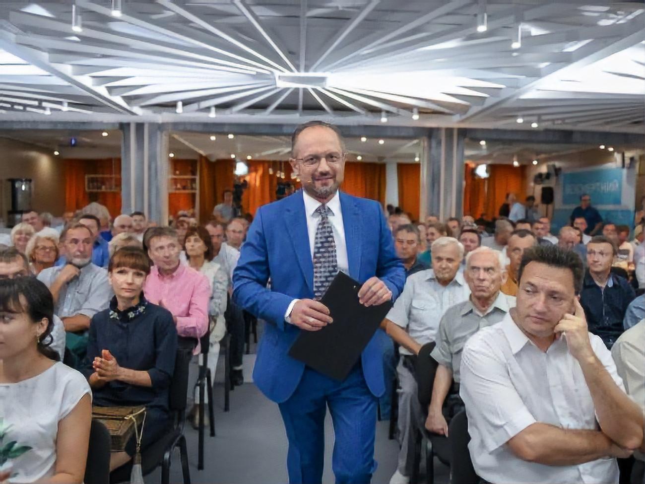 Безсмертний: Як, не досягнувши режиму тиші на Донбасі, можна працювати?