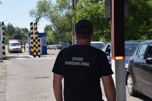 Прикордонники під час пропуску аналізують усю наявну інформацію про іноземців, повідомили у ДПСУ