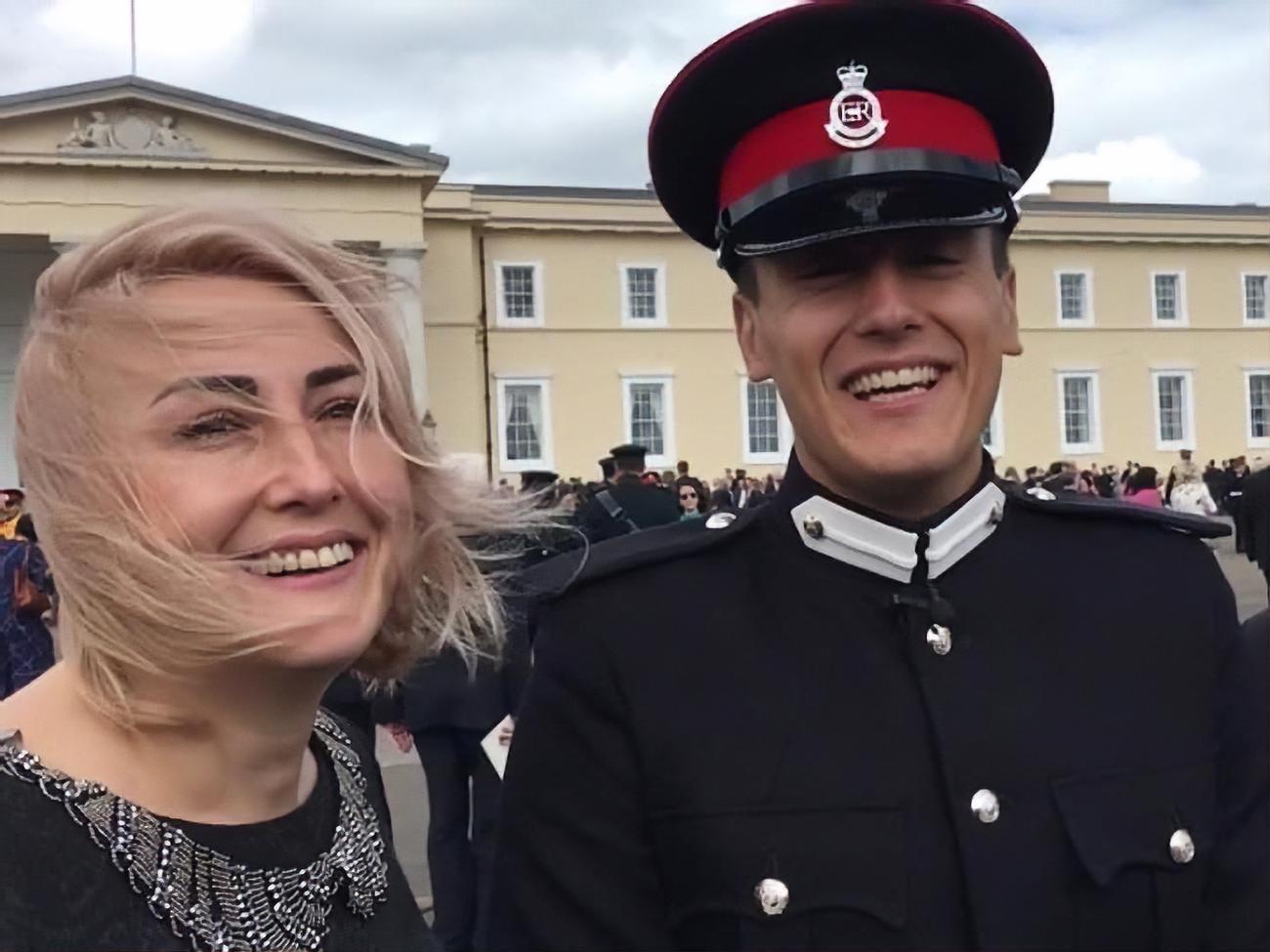 Нагороду щорічно вручають курсанту, який продемонстрував найкращі результати під час навчання та іспитів