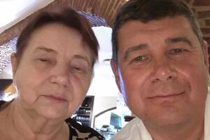 Онищенко назвав свою матір людиною "старих комуністичних засад"