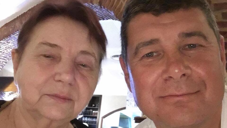 Онищенко назвав свою матір людиною "старих комуністичних засад"
