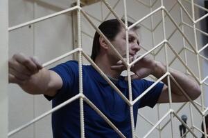 Балуха часто поміщають у штрафний ізолятор