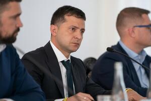 Зеленський сказав, що експерти оцінюють обсяги чорного ринку бурштину в $500 млн на рік