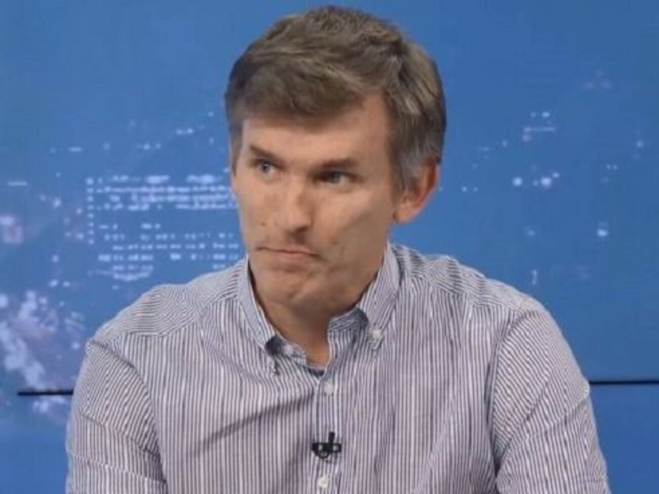 Зараз особливо яскраво видно, що нічого не заважає Путіну піти на ще один строк. Не подобається? Кийком по голові, берцями по ребрах