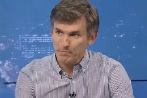 Сейчас особенно ярко видно, что ничто не мешает Путину уйти на еще один срок. Не нравится? Дубинкой по башке, берцами по ребрам