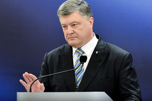 Сьогодні Порошенко приходив на допит у ДБР