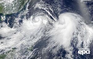 С вечера сегодняшнего дня на тихоокеанском побережье западной и восточной частей Японии ожидаются сильные ветры и волнение на море