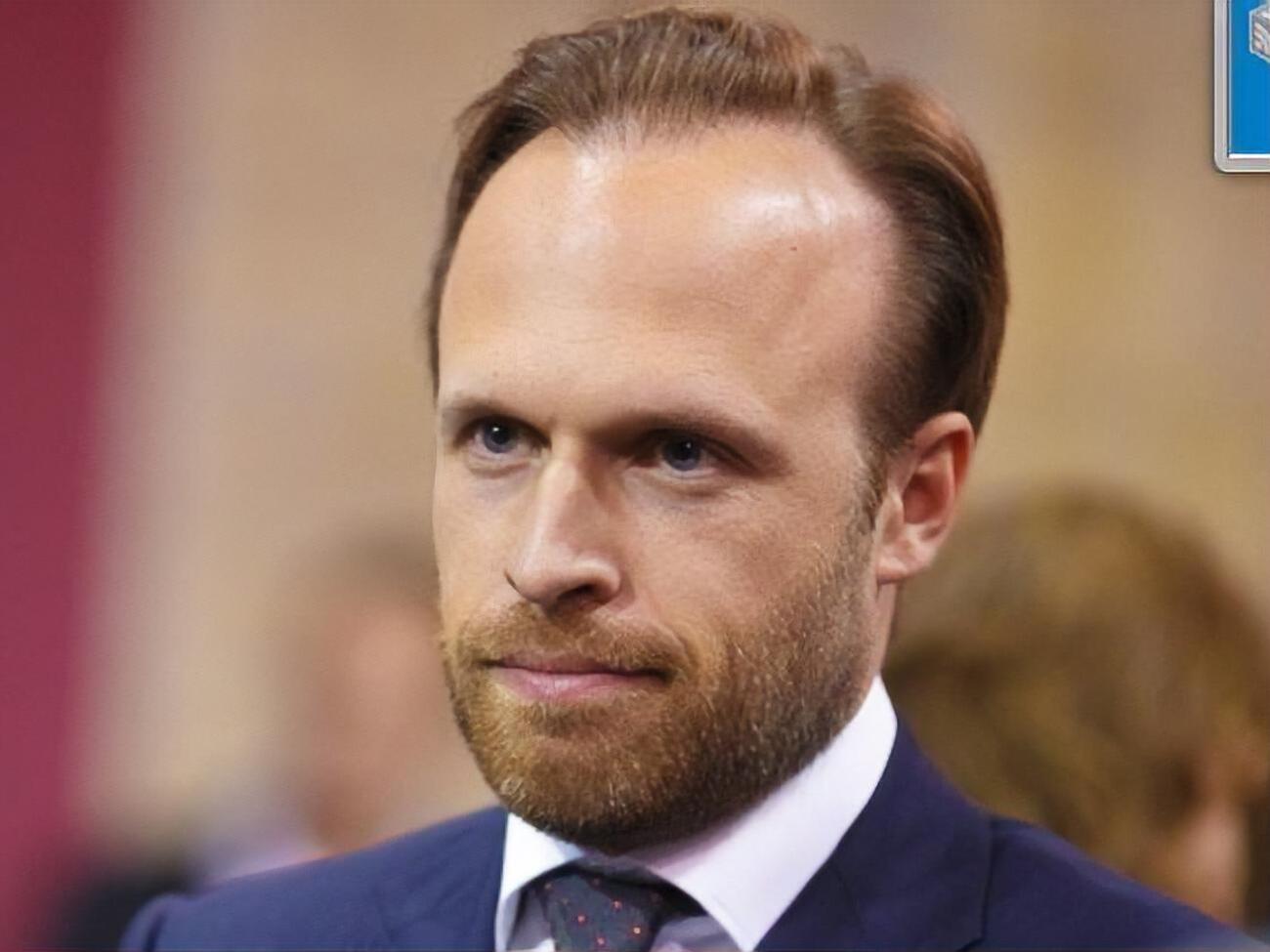 Одной из&nbsp;сопровождавших сделку&nbsp;юридических компаний было адвокатское объединение "Василь Кисиль и партнеры", где на тот момент работал Филатов