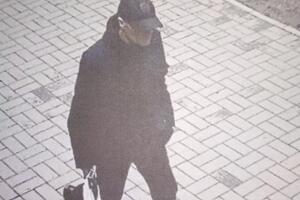 В июне Нацполиция опубликовала снимок с камеры наблюдения, снявшей предполагаемого убийцу Комарова