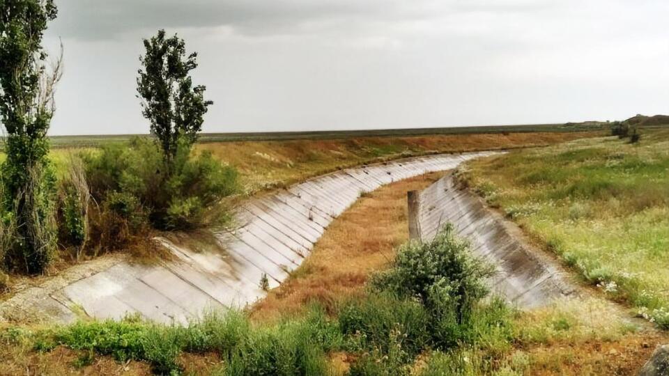 После аннексии Крыма РФ весной 2014 года Киев прекратил подачу воды на полуостров