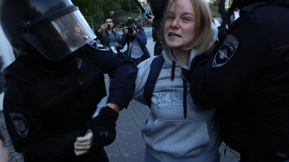 10 августа в СМИ распространили видео задержания Сосновской