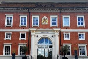 Голдсмитс призывает другие вузы последовать своему примеру