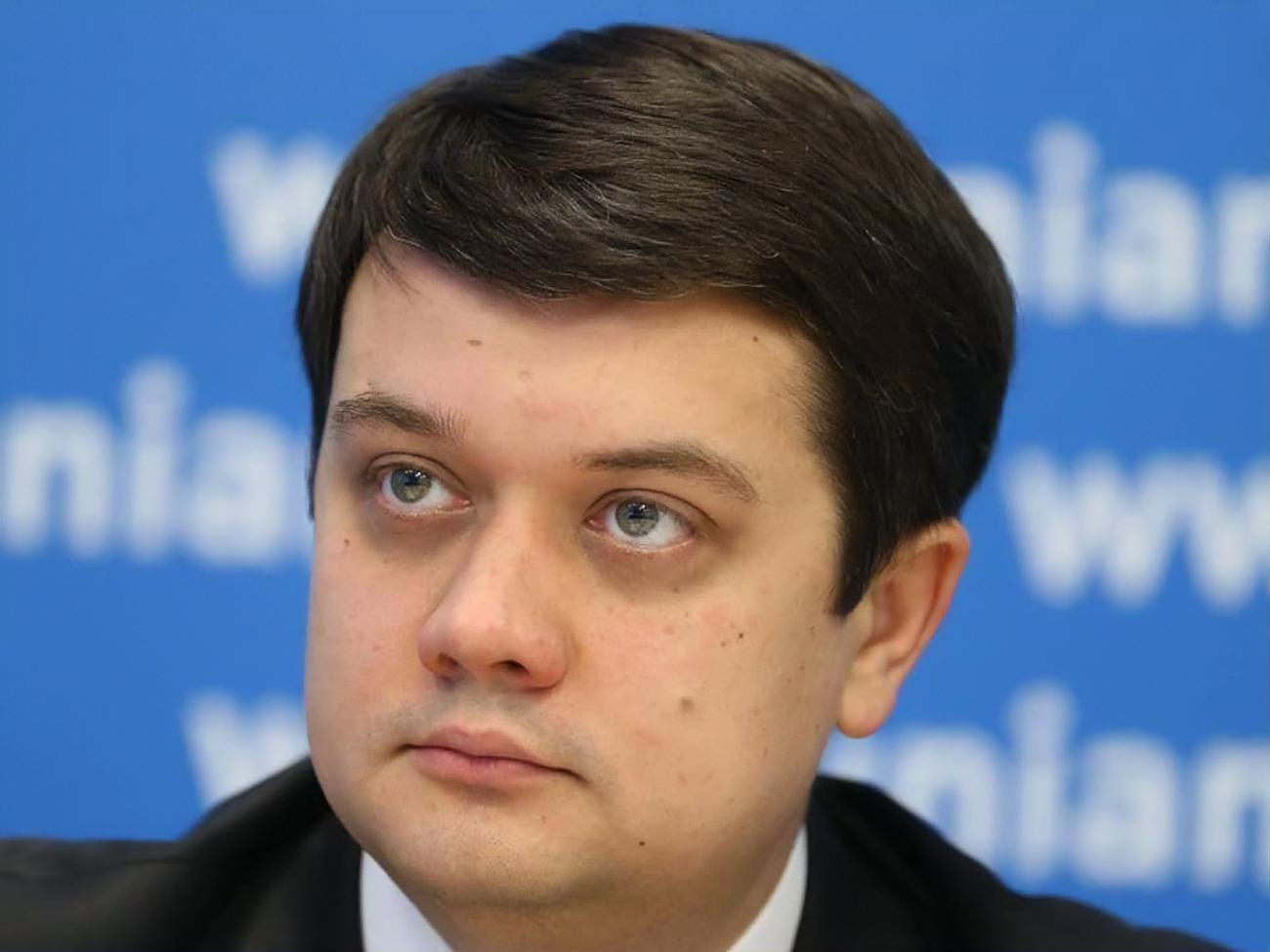 Разумков повідомив, що урізати повноваження комітету з питань свободи слова не будуть